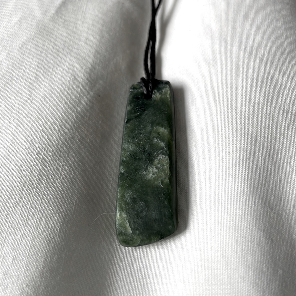 Jade pendant - Picture 3 of 6